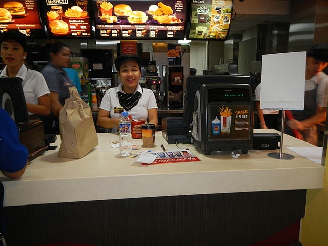 BauanBatangaschurchjf9602 17 mcdonalds employees workers low wages