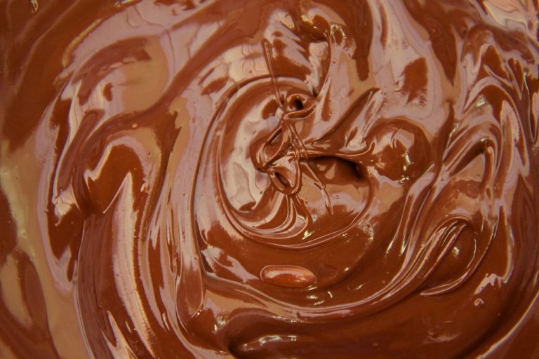 Should You Sell Hershey Co (HSY) On Its P/E Multiple?