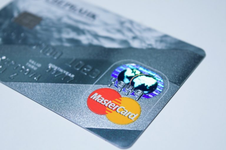 Mastercard Banned From Issuing New Cards in India
