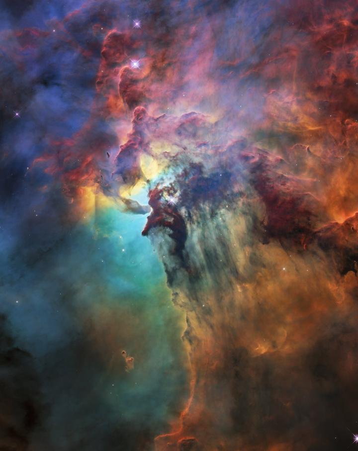 Hubble celebrates this year’s anniversary with amazing Lagoon Nebula photo