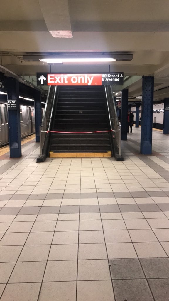 Commuters Asked To Leave Port Authority By Military