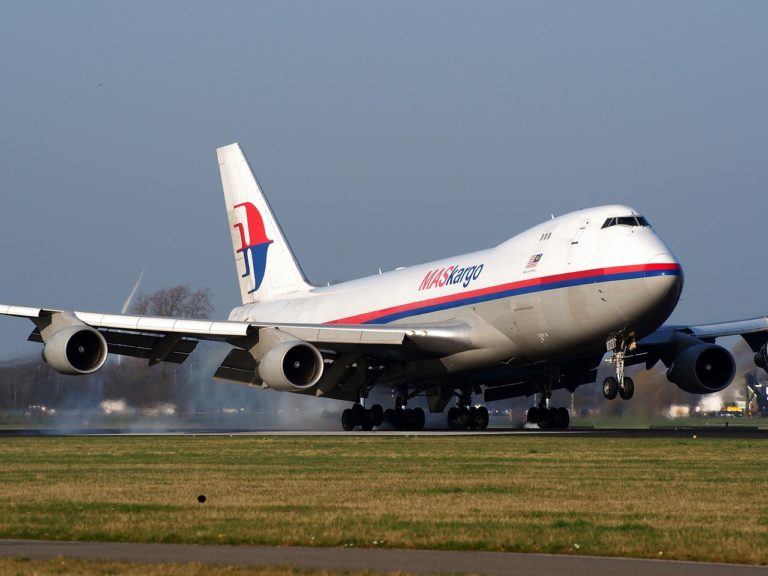 What happened to Malaysia flight MH370, experts unnecessarily speculate