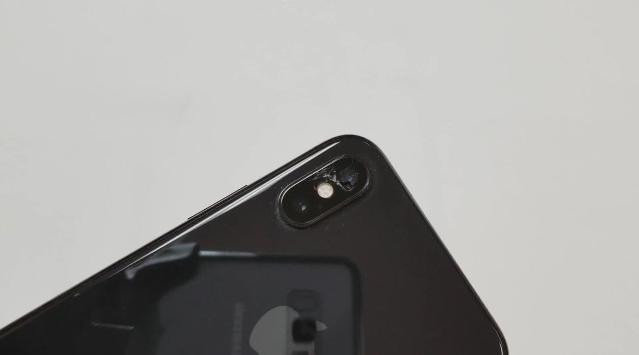 iPhone X Camera Lens Cracking