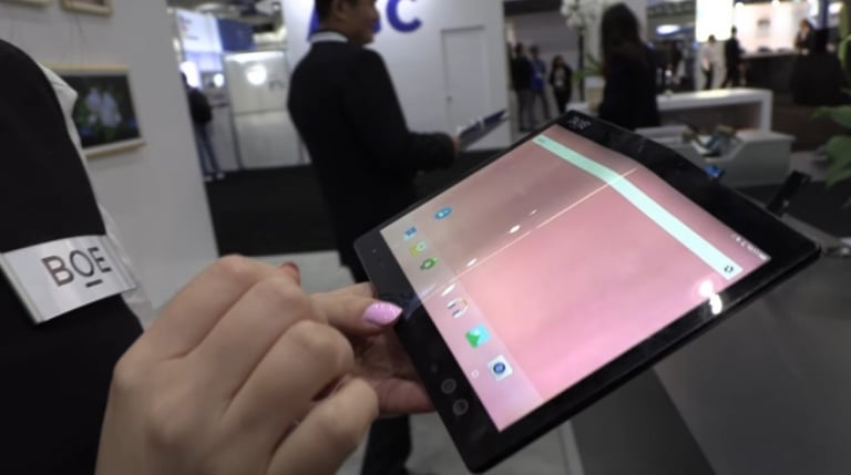 Huawei’s Foldable Phone To Take On Samsung And Microsoft