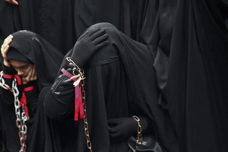 List Of Countries / Places Where Burqa aka Veil Is Banned