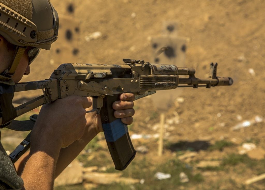 Ak-47 Kalashnikov China vs Russia