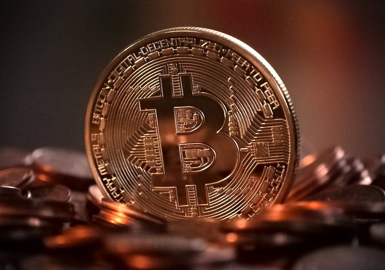 PayPal Bitcoin CBDC reward halving secondary tokens It's important to emphasize that cryptocurrency trading software can't be accurate 100% of the time. There is always riskFacebook Libra vs Bitcoin