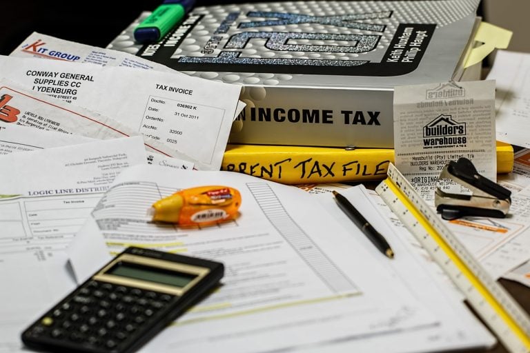 4 Tax-Smart Moves to Consider Before Year-End