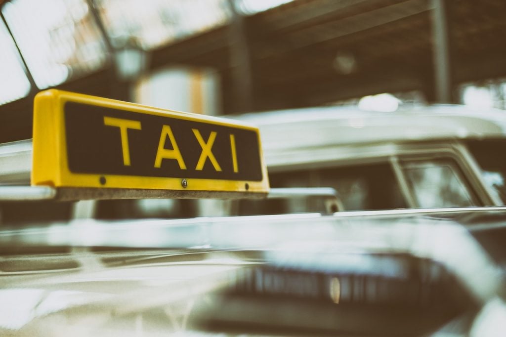 siayara taxi service contact number app download