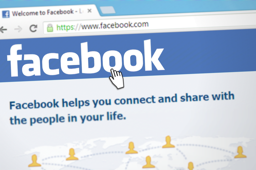 NASDAQ:FB Facebook Free Speech Apple Parler facebook dark mode