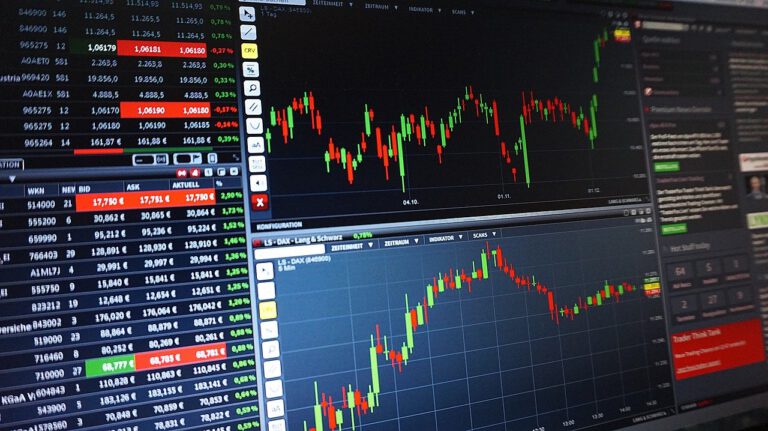 Trading Forex In Volatile Conditions: What Traders Should Know