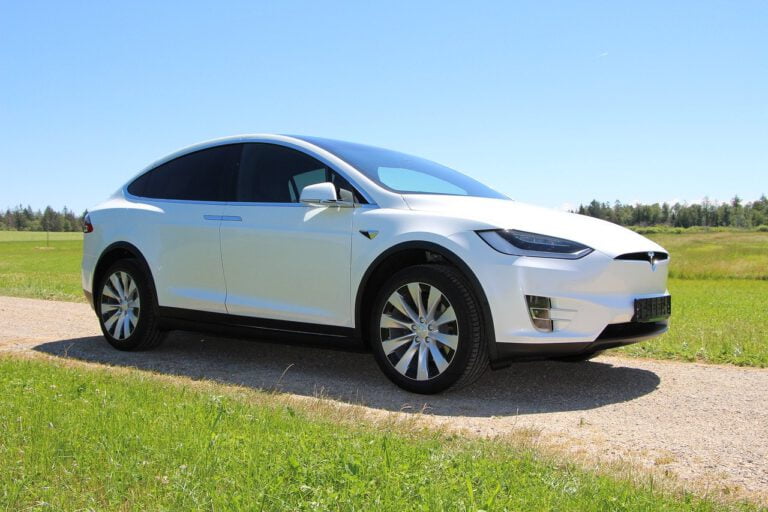 Analysts Still Don’t Get Tesla Despite 2 New Plants Nearing Production