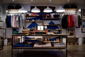 biggest specialty apparel retailers