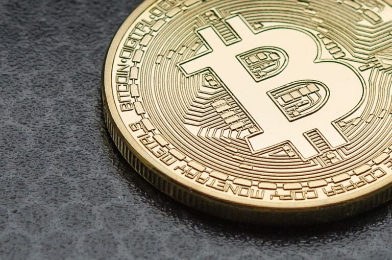 Bitcoin Or Gold? Crypto Is The Fastest Growing Asset With Bitcoin Set To Hit $5T Market Cap By 2024