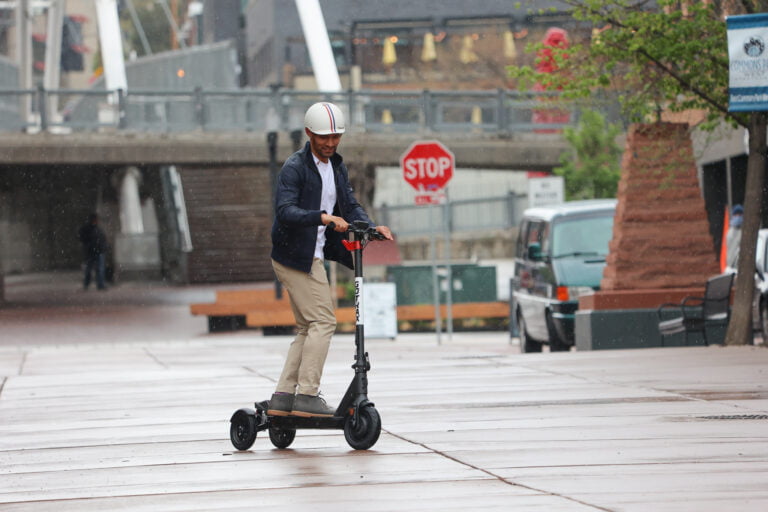 GoTrax G PRO: This 3-Wheel Electric Scooter Can Prove Your Primary Transportation Mode