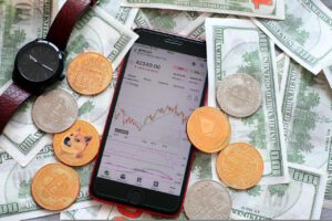 algorithmic stablecoins worst performing cryptocurrencies in May 2022