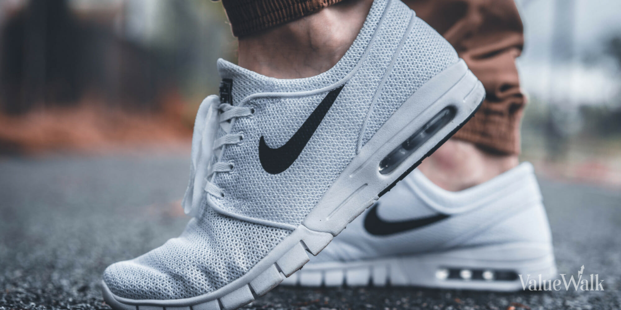 What are the most expensive Nike sneakers in India? - Quora